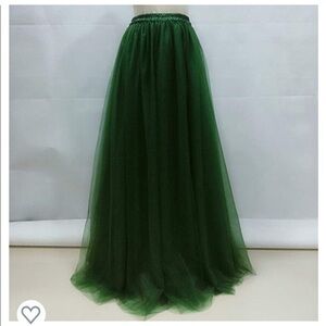 Elegant Green layered tulle Maxi Skirt NWOT Victorian Bridal or dress up
